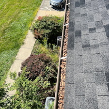 Gutter-Cleaning-Excellence-A-Happy-Customer-in-Beaver-PA 2