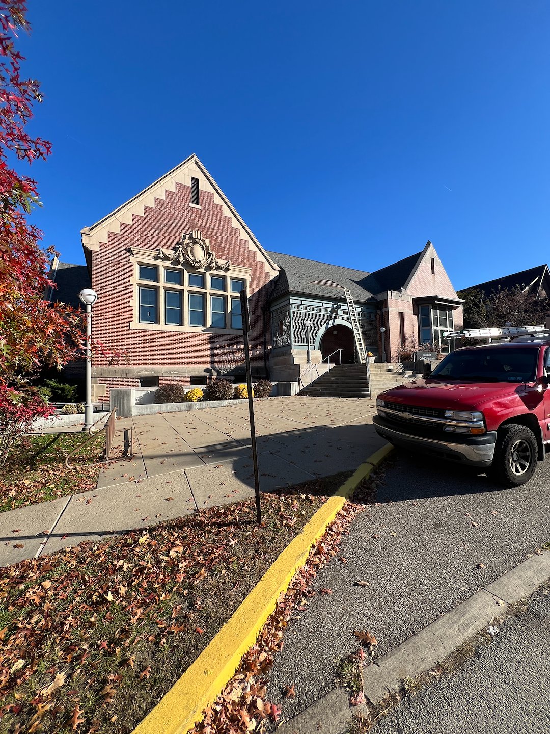 J&R Pressure Washing: Revitalizing Oakmont's Historic Carnegie Library